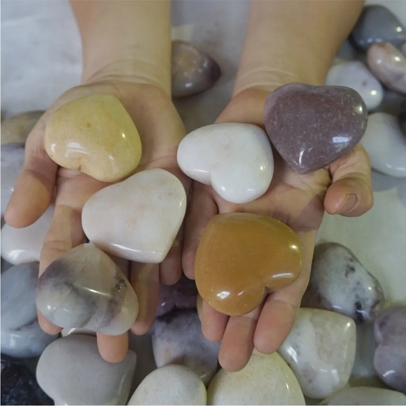 GEMSTONE HEART 💛🧡💜🤍🩷🩵 - Picture 4 of 9